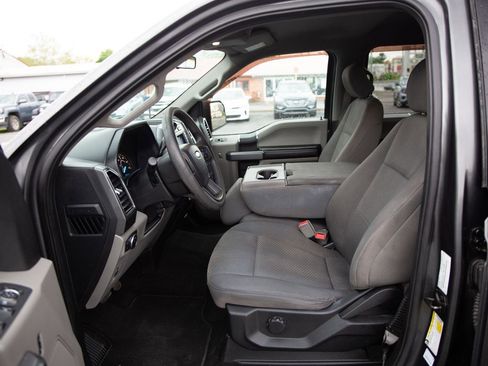 Used 2018 Ford F150 XLT AWD/4WD image 19