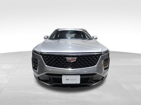 Certified 2025 Cadillac XT4 Premium Luxury image 7