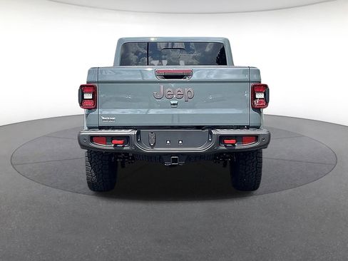 New 2025 Jeep Gladiator Rubicon image 30