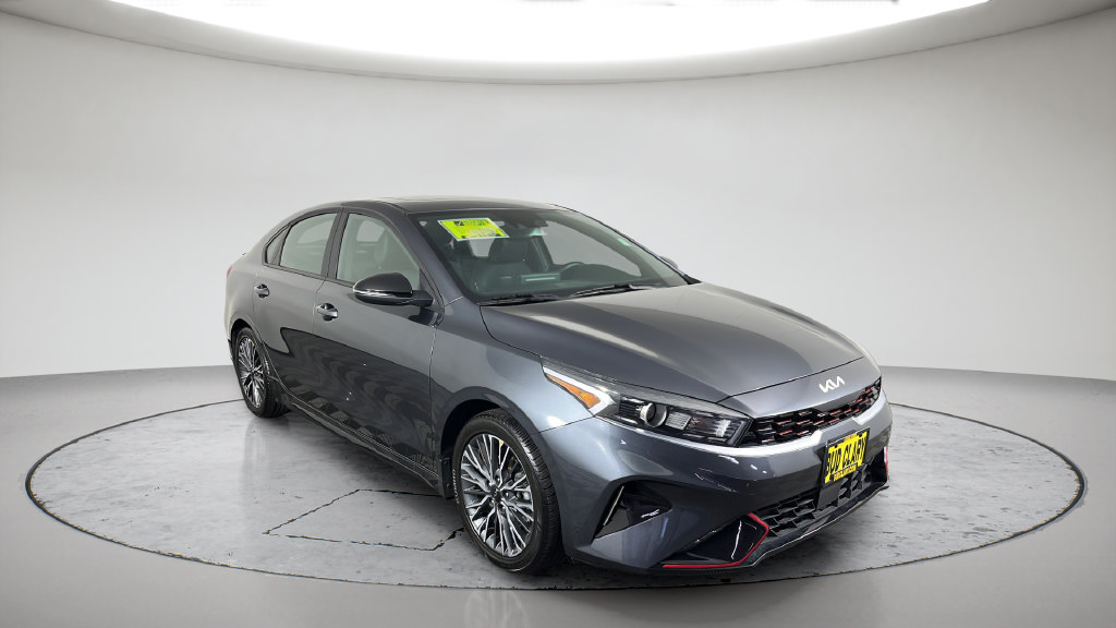 Used 2024 Kia Forte GT-Line w/ GT-Line Premium Package FWD image 5