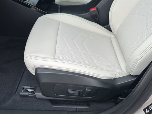 New 2026 BMW X2 xDrive28i w/ Technology Package image 13