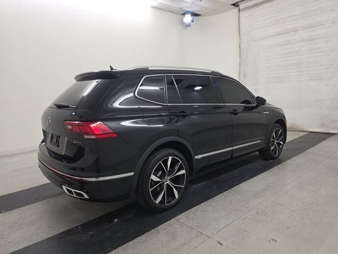 Used 2022 Volkswagen Tiguan SEL R-Line AWD/4WD image 5