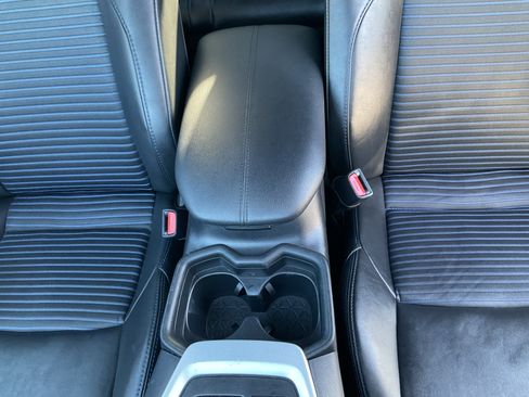 Used 2019 Toyota RAV4 XSE image 24