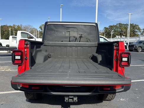 Used 2023 Jeep Gladiator Rubicon w/ LED Lighting Group image 14