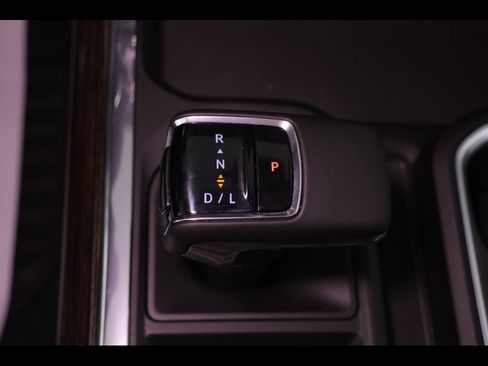 Used 2023 GMC Sierra 1500 Elevation w/ X31 Off-Road Package image 17