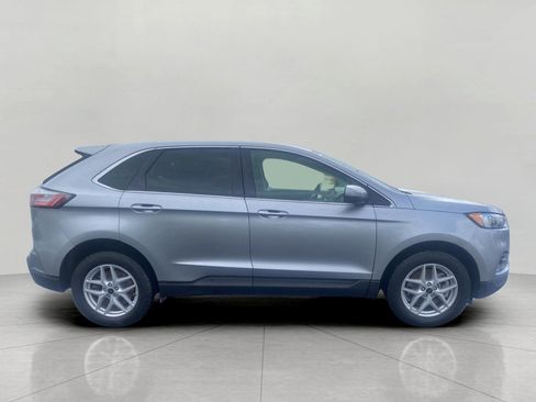 Certified 2024 Ford Edge SEL w/ Convenience Package AWD/4WD image 11