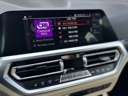 Used 2021 BMW 330i xDrive Sedan w/ Premium Package image 12