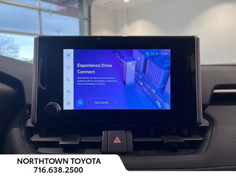 Used 2023 Toyota RAV4 LE image 9