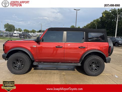 Used 2023 Ford Bronco Wildtrak AWD/4WD image 1