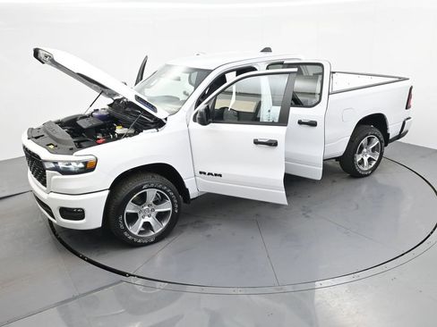 New 2026 RAM 1500 Express image 44