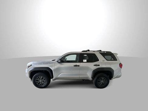 New 2026 Toyota 4Runner SR5 AWD/4WD image 5