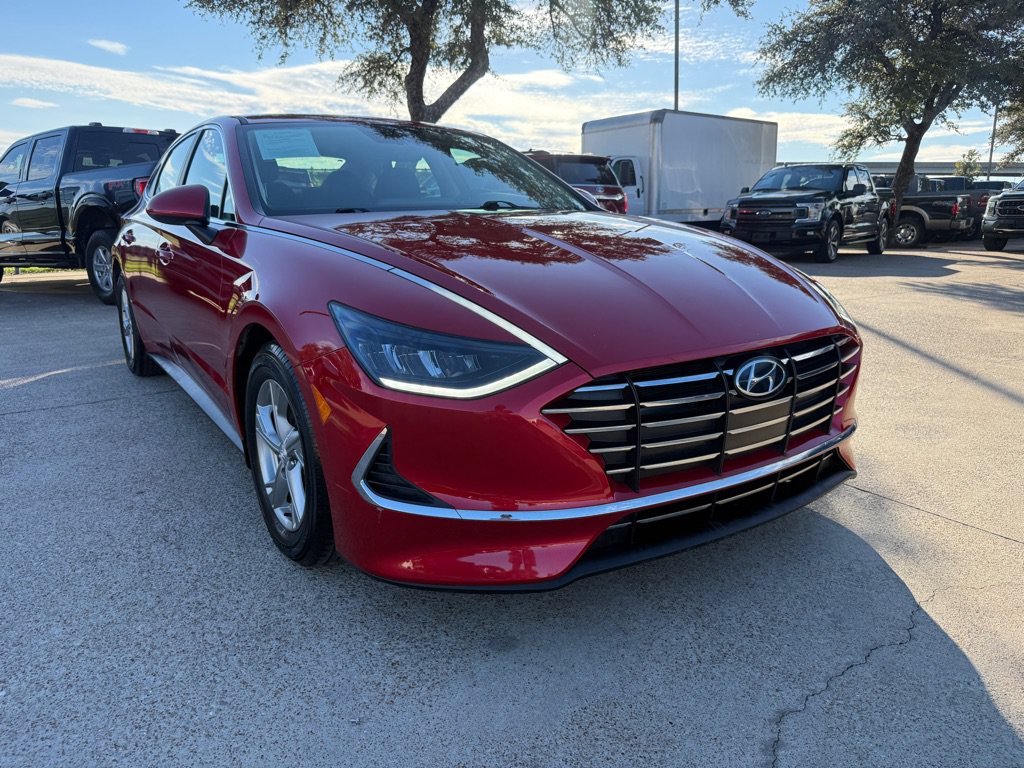 Used 2021 Hyundai Sonata SE w/ Winter Weather Package FWD image 1