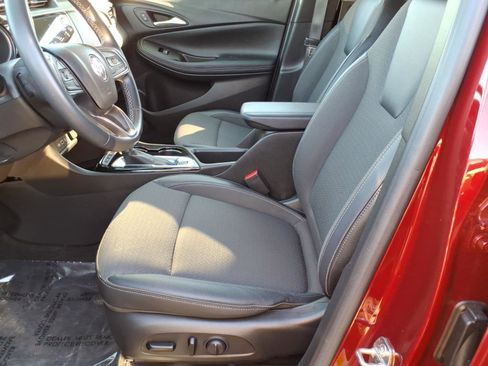 Used 2022 Buick Encore GX Select image 9