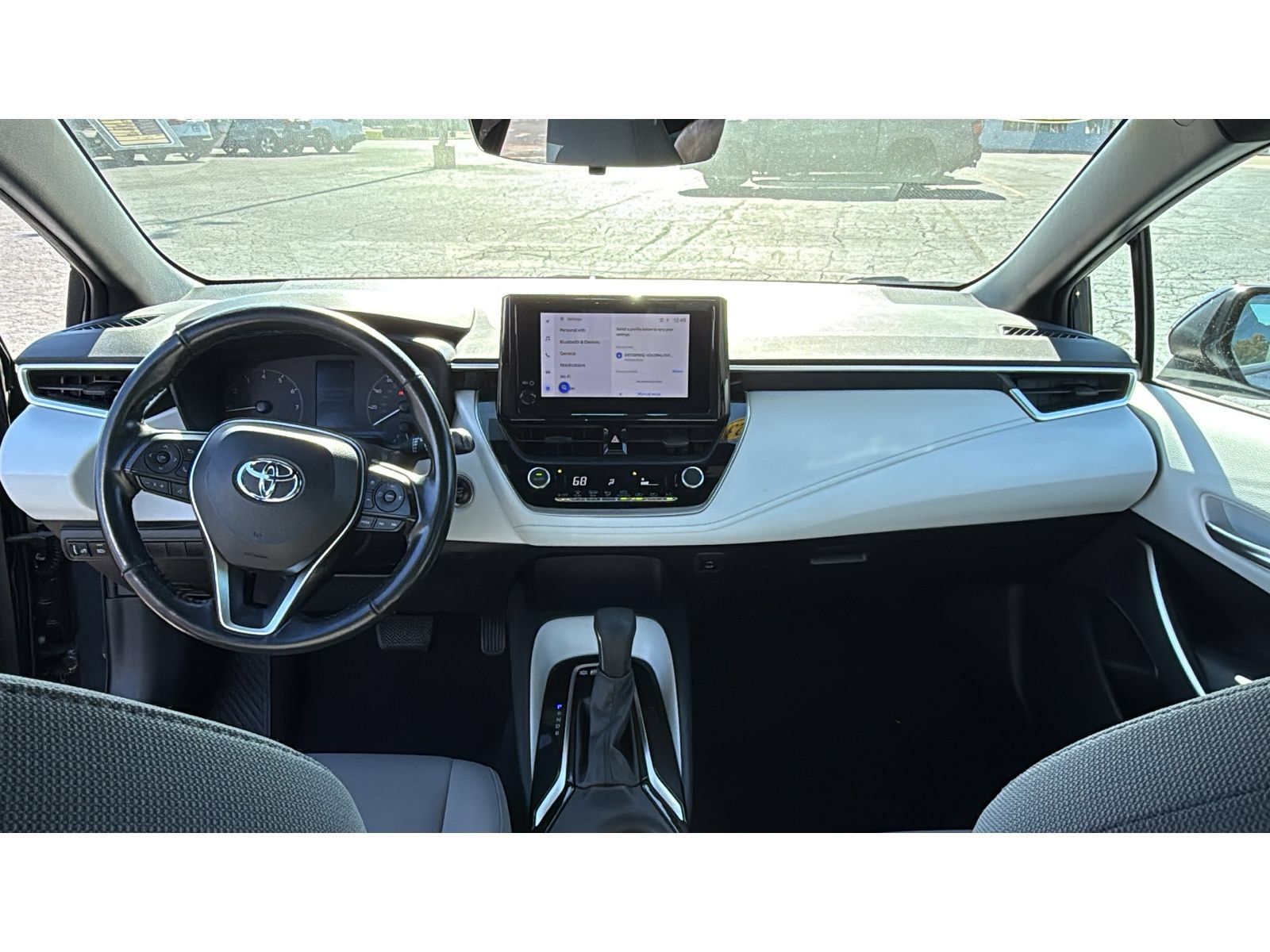 Certified 2023 Toyota Corolla SE FWD image 32