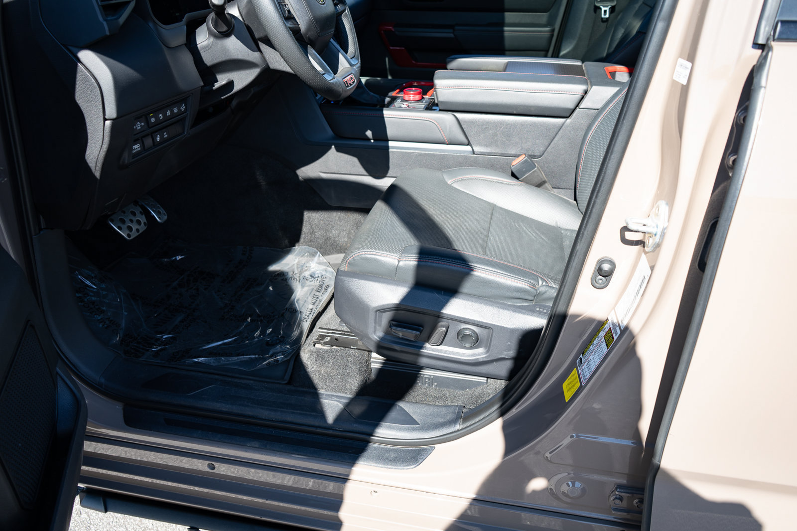 Used 2025 Toyota Tundra TRD Pro AWD/4WD image 34