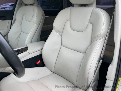 Used 2018 Volvo S90 T5 Momentum w/ Convenience Package image 9