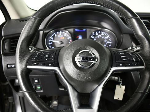 Used 2019 Nissan Rogue S w/ Special Edition Package image 20