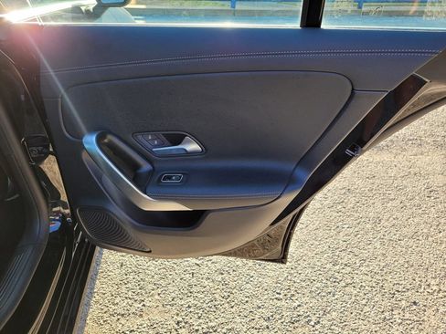 Used 2025 Mercedes-Benz CLA 250 image 10