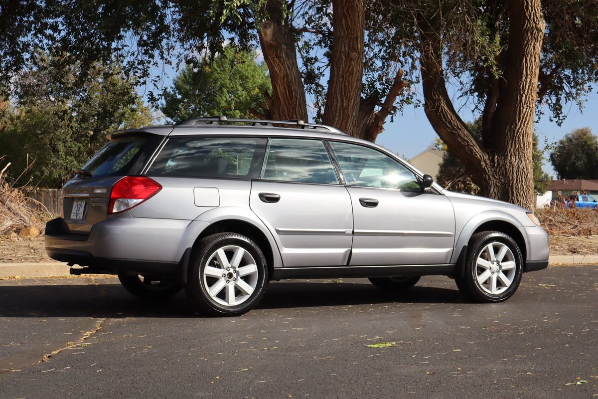 Used 2008 Subaru Outback 2.5i AWD/4WD image 5