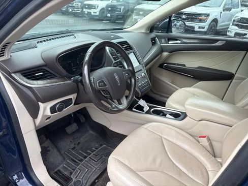 Used 2019 Lincoln MKC Reserve AWD/4WD image 10