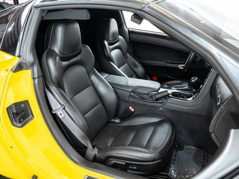 Used 2013 Chevrolet Corvette Coupe w/ 3LT Preferred Equipment Group RWD image 24