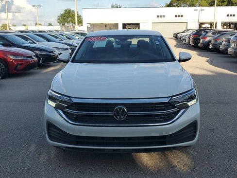 Certified 2023 Volkswagen Jetta SE FWD image 10