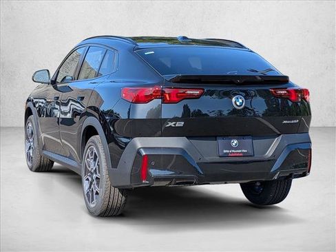 New 2026 BMW X2 xDrive28i w/ Technology Package AWD/4WD image 8
