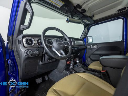 Used 2019 Jeep Wrangler Unlimited Rubicon AWD/4WD image 10