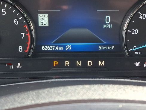 Used 2020 Ford Explorer XLT w/ Equipment Group 202A image 21