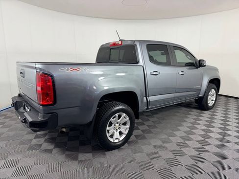 Used 2022 Chevrolet Colorado LT w/ LT Convenience Package AWD/4WD image 8