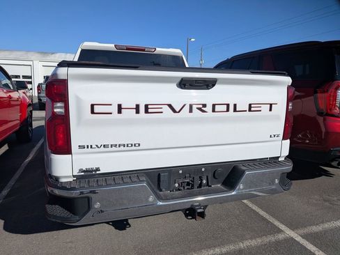 Certified 2023 Chevrolet Silverado 1500 LTZ image 8
