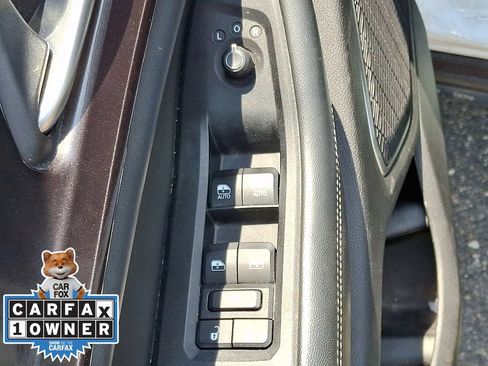 Used 2022 Jeep Grand Cherokee Laredo w/ Luxury Tech Group I AWD/4WD image 25