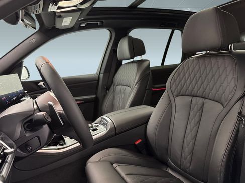 New 2026 BMW X5 xDrive50e w/ M Sport Package image 5