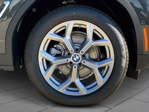 Used 2024 BMW X3 xDrive30i w/ Premium Package w/ZPA image 11