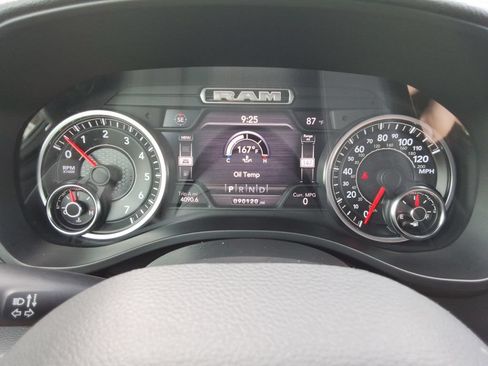 Used 2020 RAM 1500 Laramie w/ Sport Appearance Package AWD/4WD image 31
