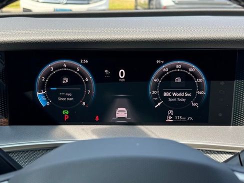 New 2025 Volkswagen Tiguan S image 32