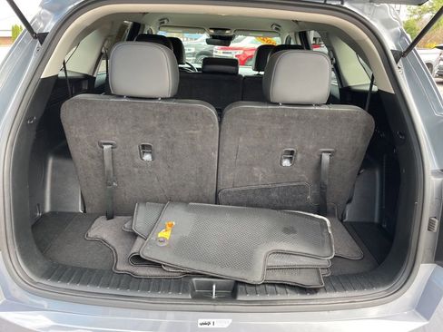 Used 2024 Kia Sorento S image 46