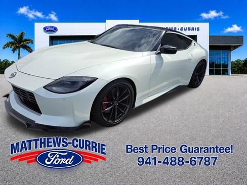 Used 2024 Nissan Z Performance w/ Floor Mat Package RWD image 1