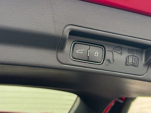 New 2026 Ford Explorer Platinum image 27