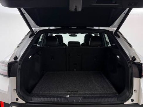 Used 2024 Volkswagen ID.4 S RWD image 18