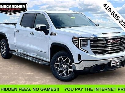 New 2026 GMC Sierra 1500 SLT w/ SLT Premium Package
