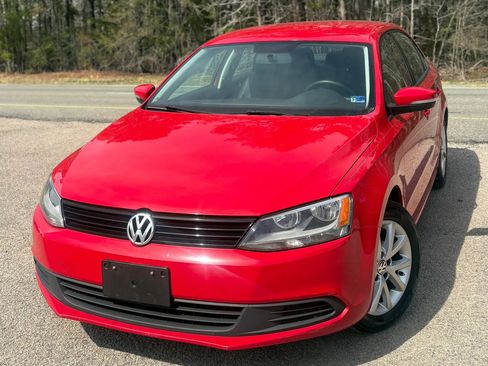 Used 2012 Volkswagen Jetta SE FWD image 59
