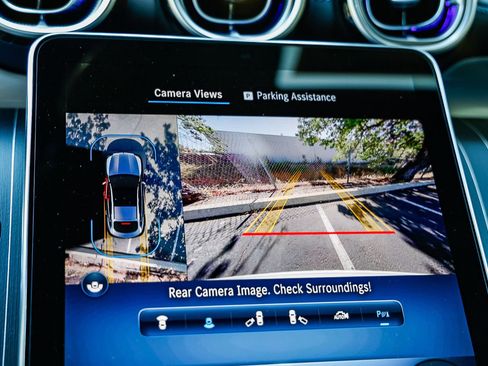 New 2025 Mercedes-Benz GLC 300 4MATIC image 25