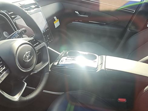 Certified 2024 Hyundai Tucson Limited image 6