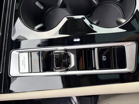 New 2026 Volkswagen Atlas SEL Premium R-Line image 18