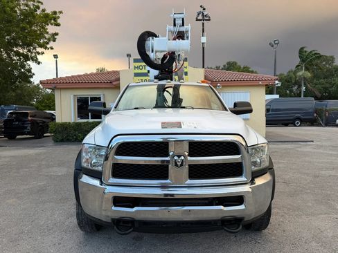 Used 2016 RAM 5500 Tradesman w/ Ambulance Prep Group RWD image 8
