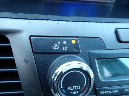 Used 2014 Honda Odyssey EX-L image 21