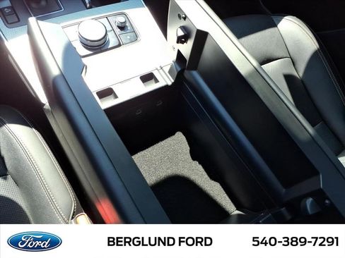 Used 2024 MAZDA CX-90 3.3 Turbo w/ Preferred Plus image 34