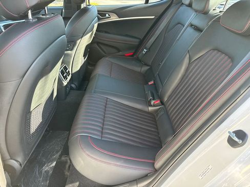 Used 2025 Genesis G70 3.3T Advanced RWD image 20