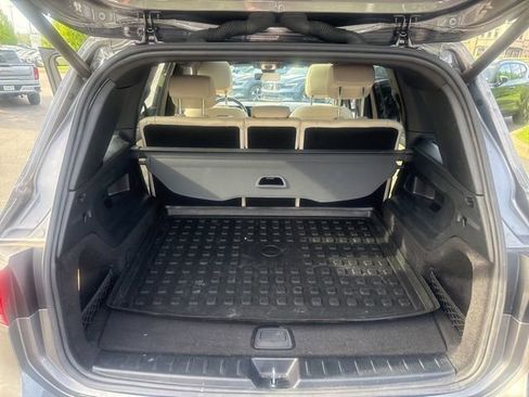 Used 2021 Mercedes-Benz GLB 250 4MATIC image 13